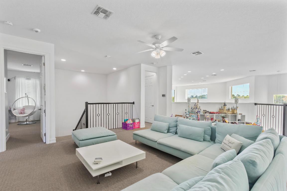 OLYMPIA 1 - Residential