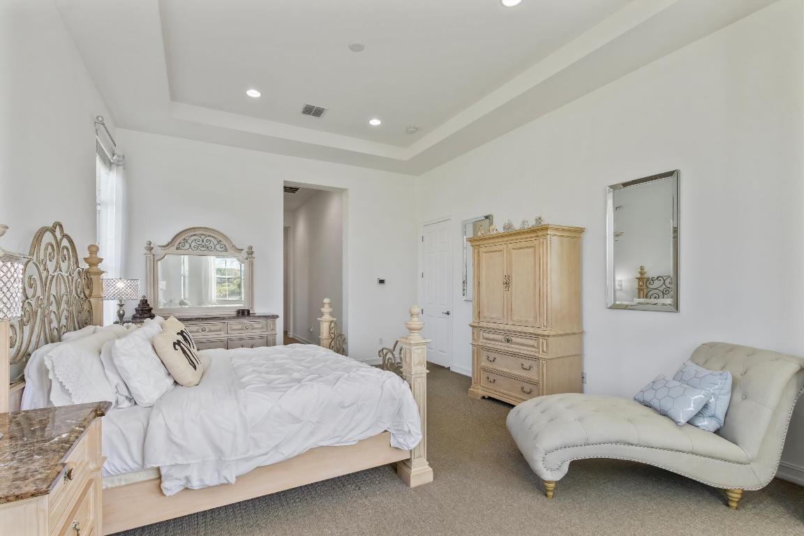 OLYMPIA 1 - Residential