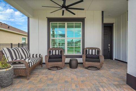 A home in Loxahatchee