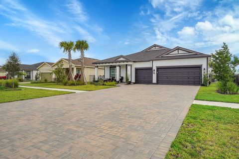 A home in Loxahatchee