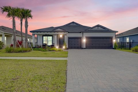 A home in Loxahatchee