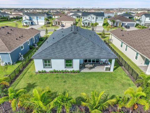 A home in Loxahatchee