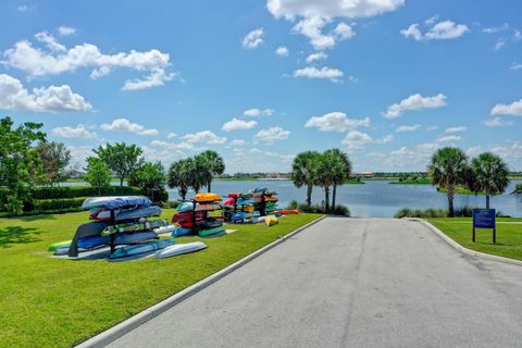 A home in Loxahatchee