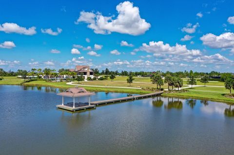 A home in Loxahatchee