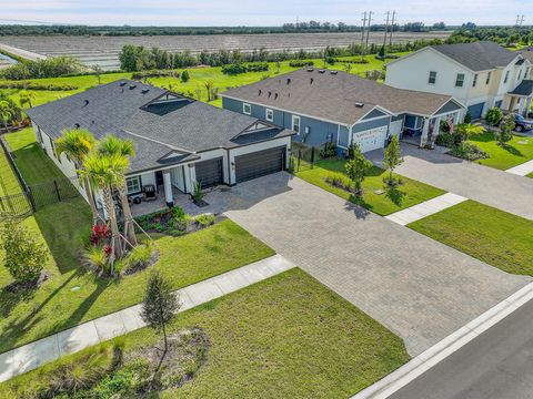 A home in Loxahatchee