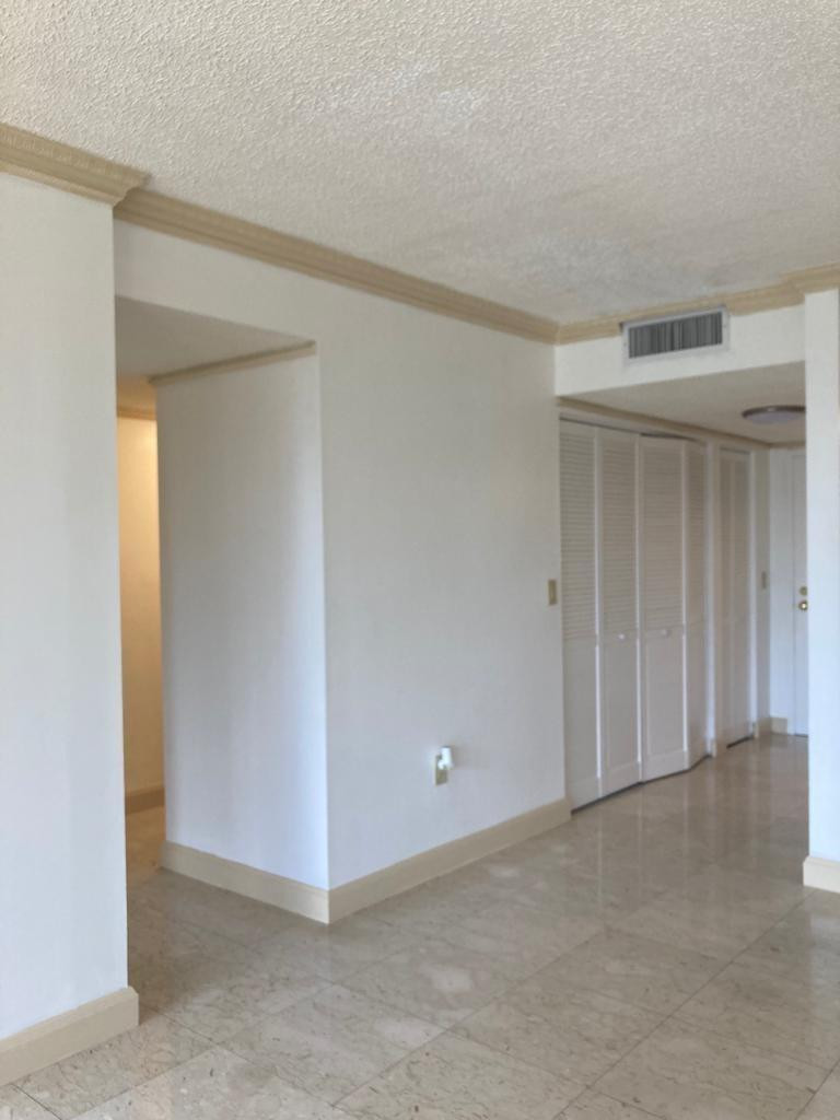 River Reach Condo III - Residential Lease