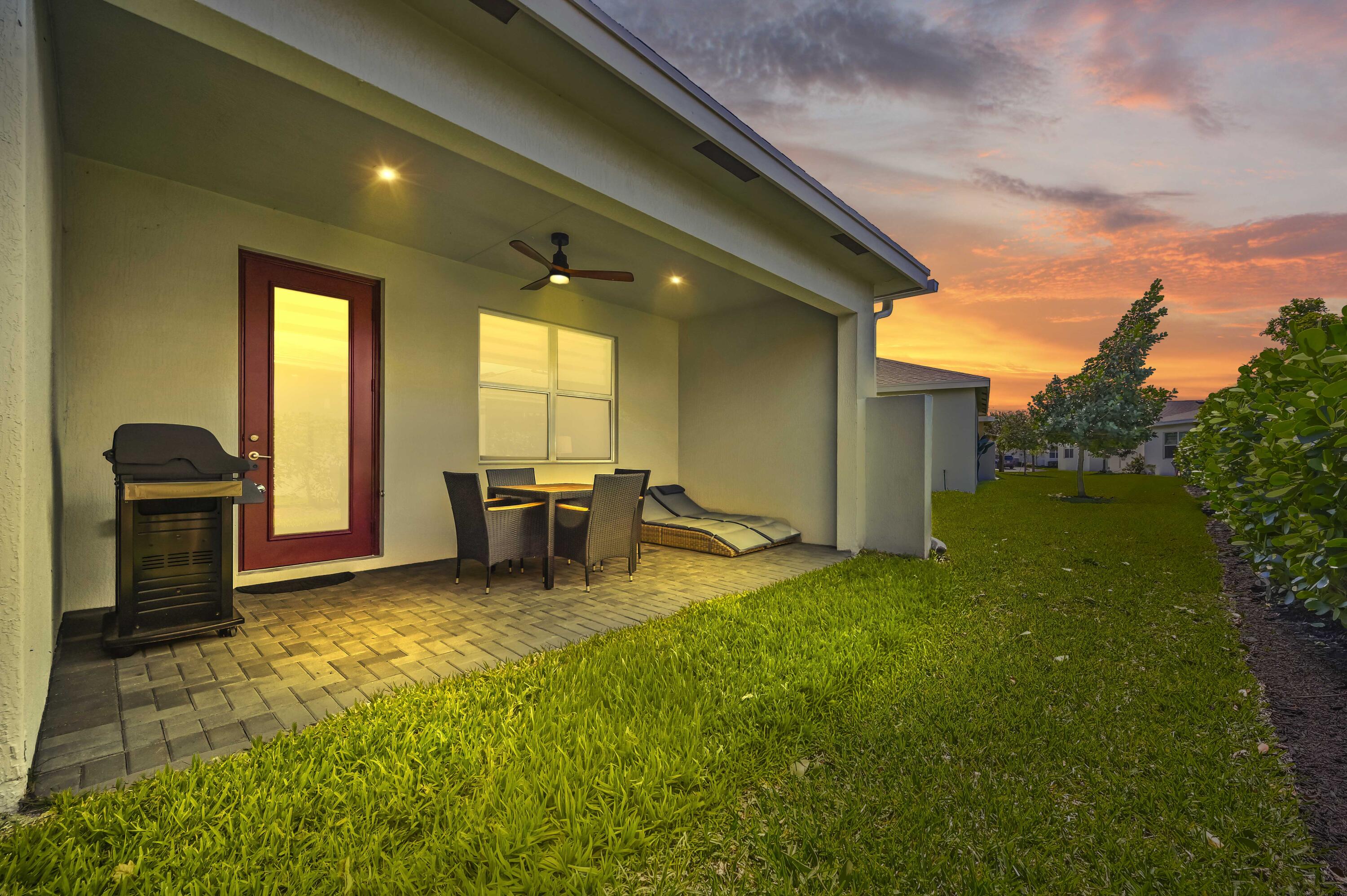 DELRAY TRAILS AT VILLA DELRAY - Residential