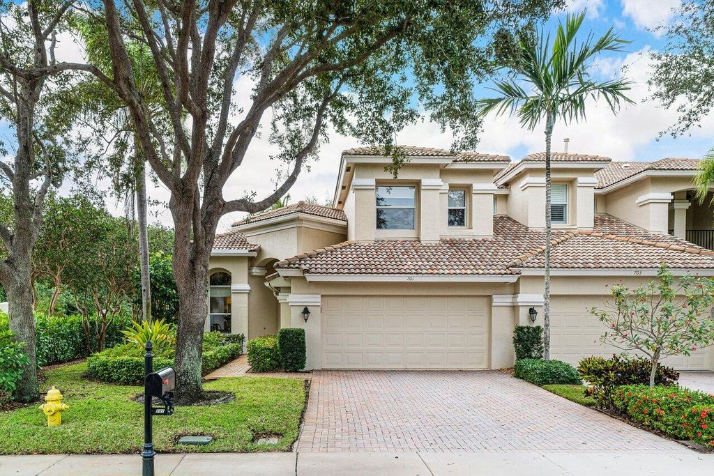 Photo of 701 Cable Beach Lane, North Palm Beach, FL 33410 (MLS # R10783246)