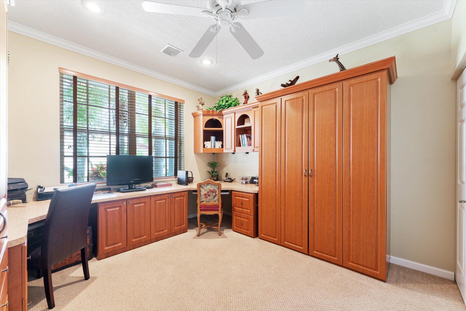 TOWNE PARK 2 - Residential Lease