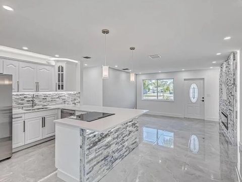 855 Date Palm Drive Lake Park FL 33403