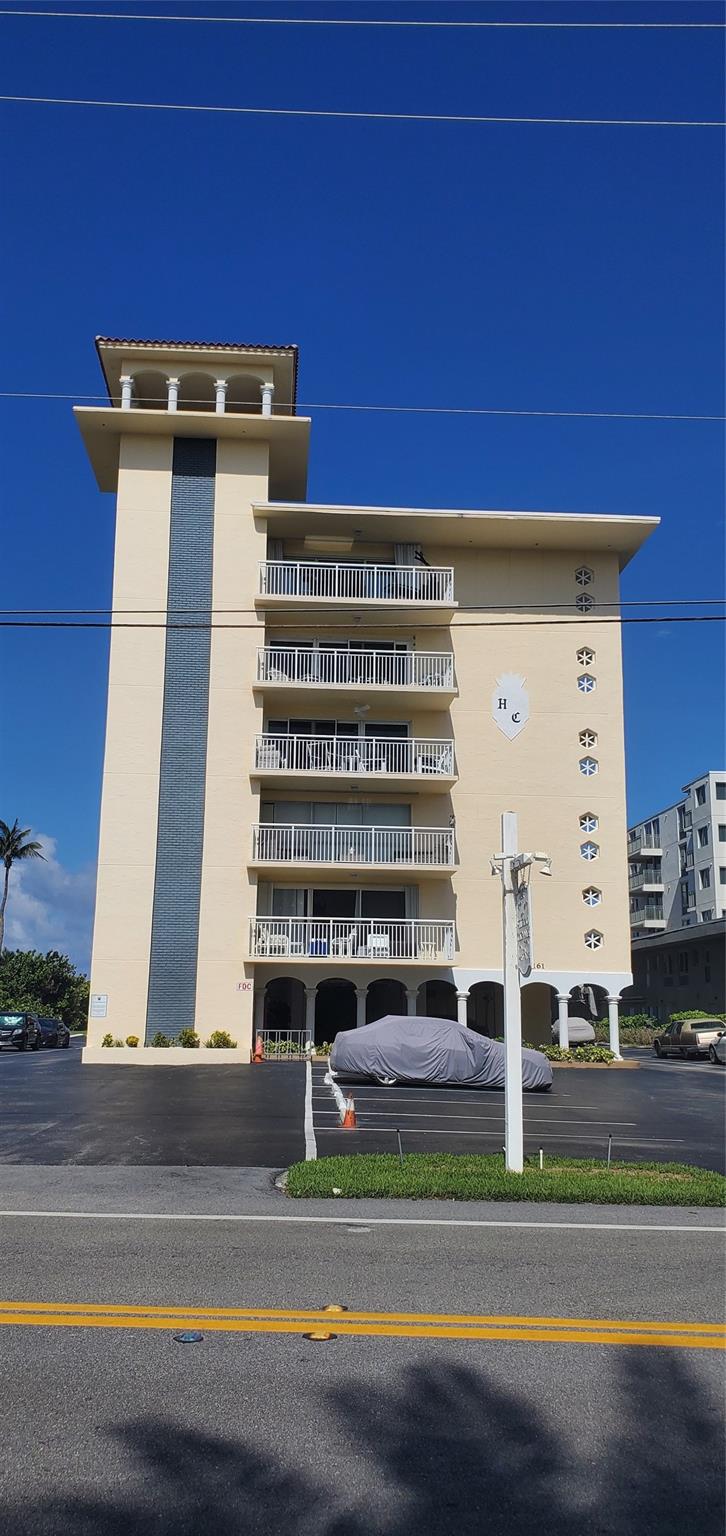 HILLSBORO COLONNADE CONDO - Residential Lease