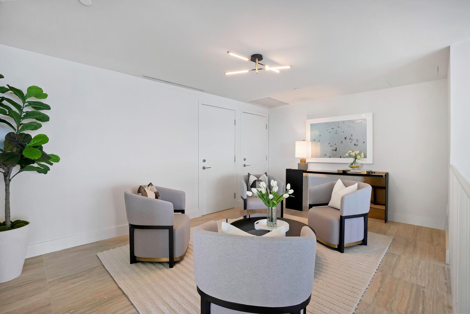 Four Seasons - Residential