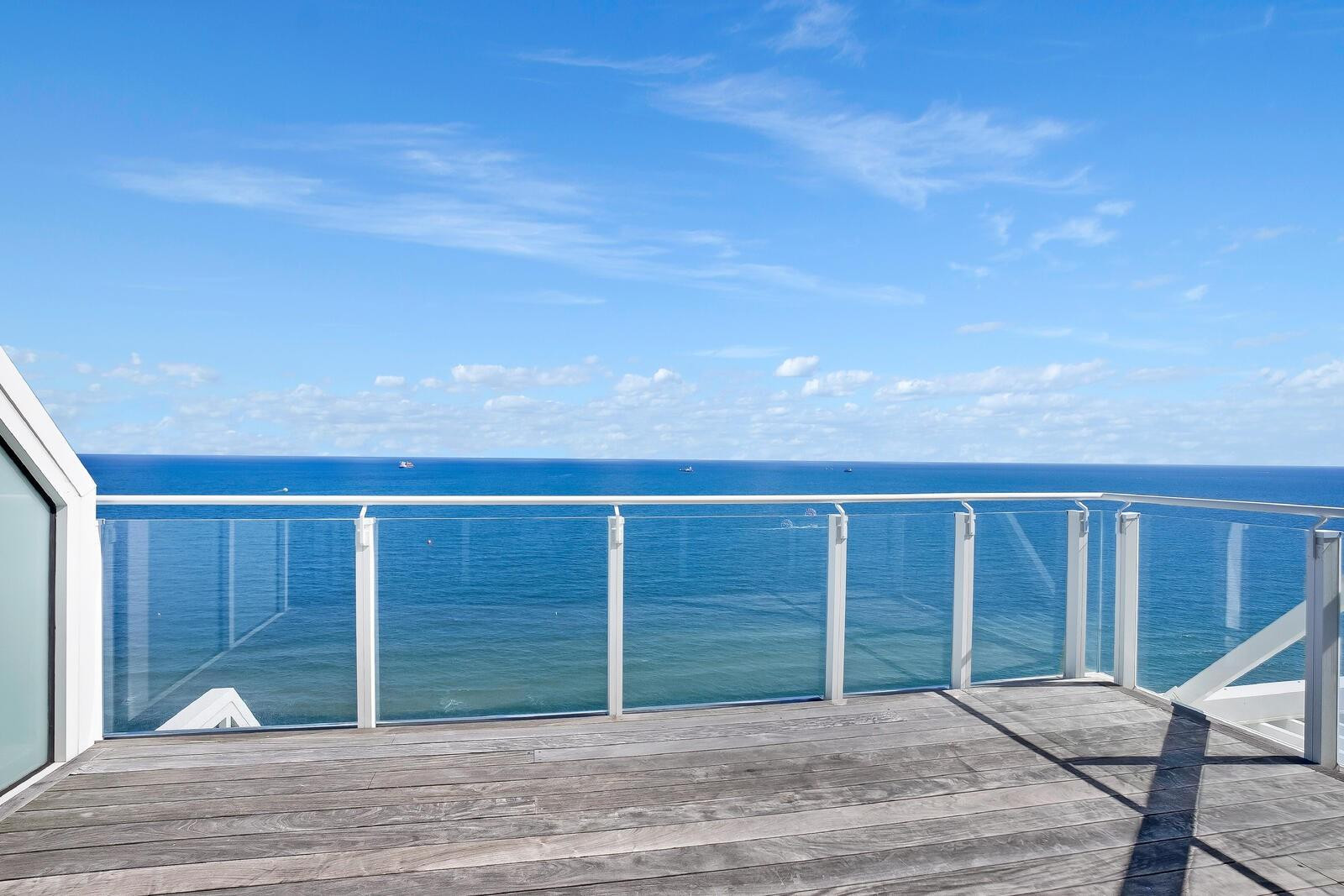 Four Seasons - Residential