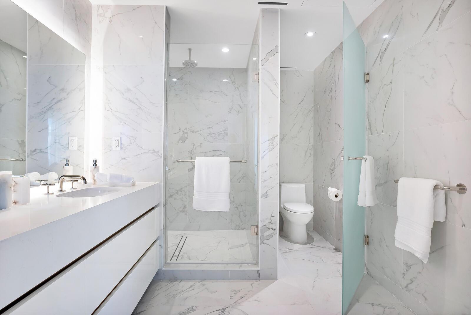 Four Seasons - Residential