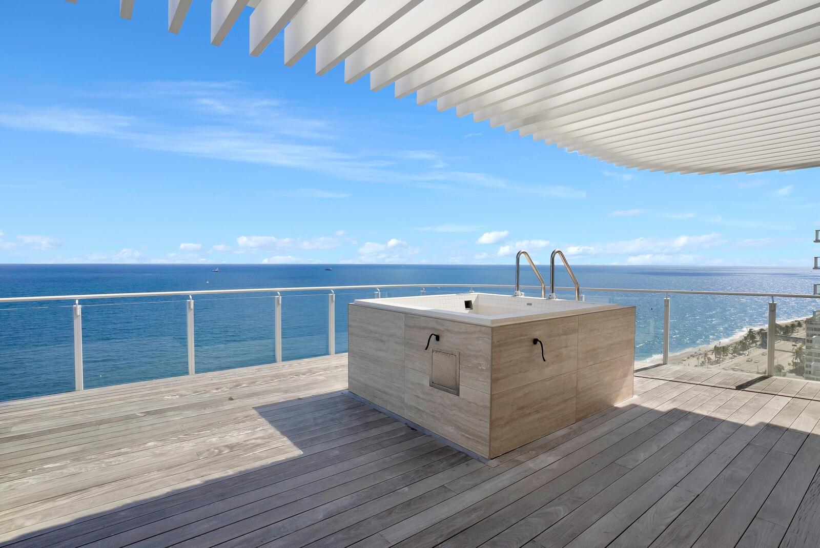 Four Seasons - Residential