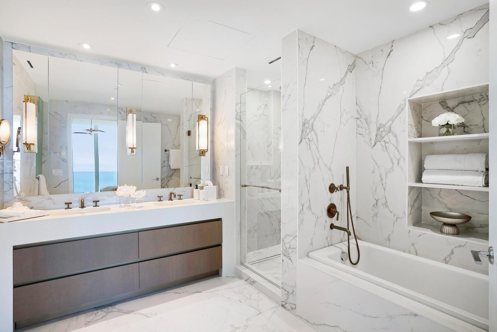 Four Seasons - Residential