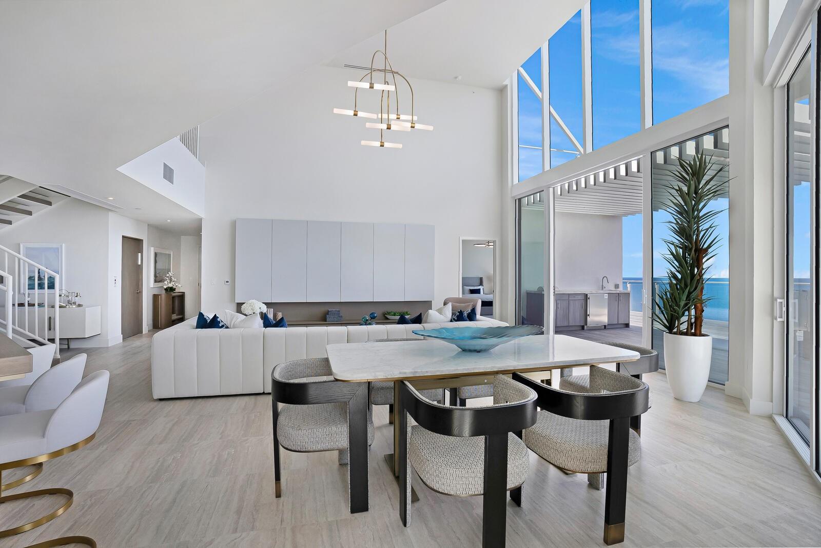 Four Seasons - Residential