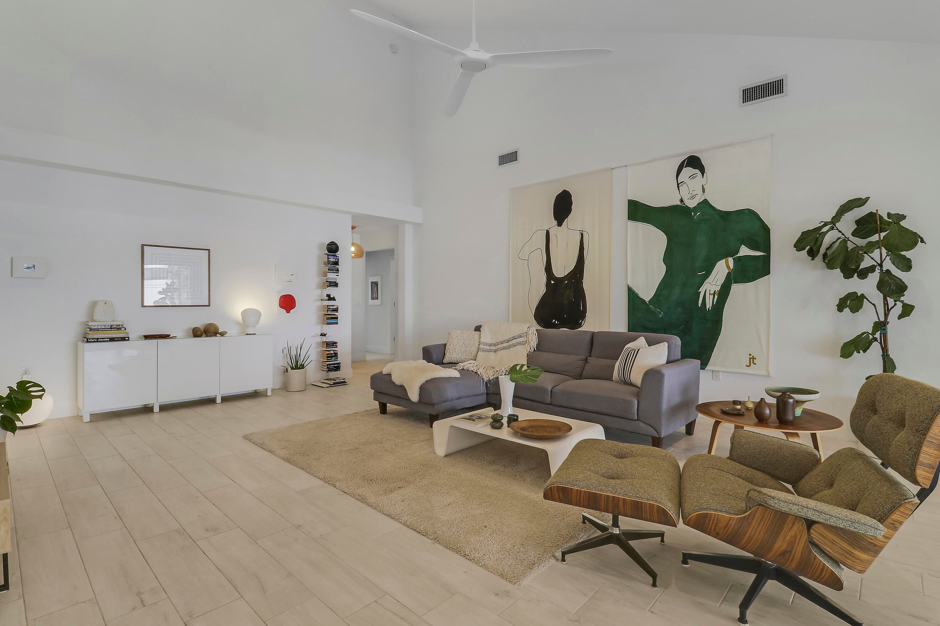 125 Harbourside Circle