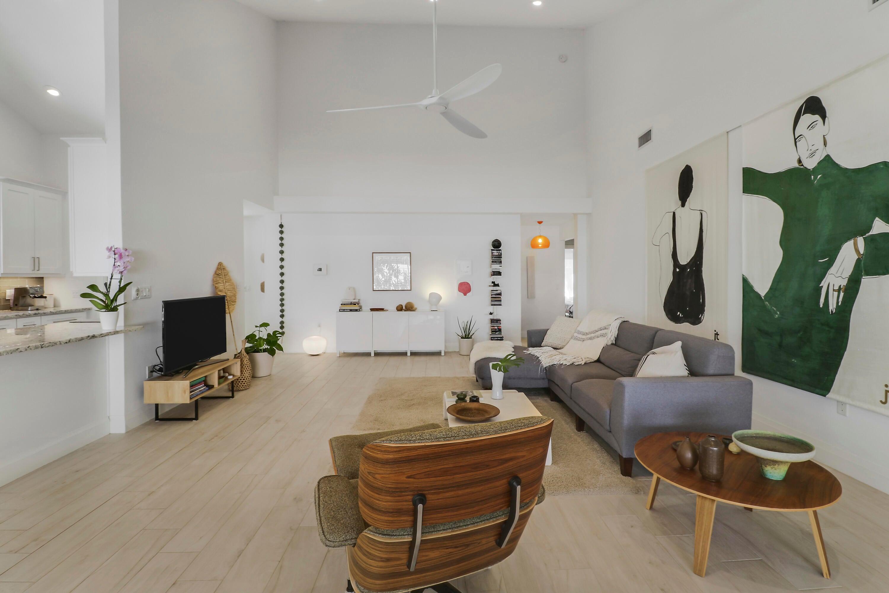 125 Harbourside Circle