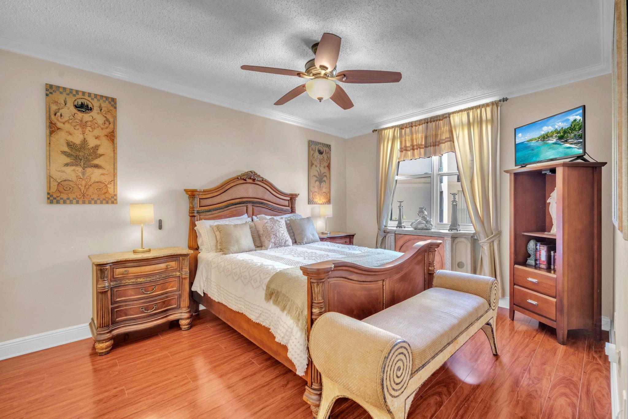 COURTYARDS IN CITYPLACE CONDO - Residential Lease