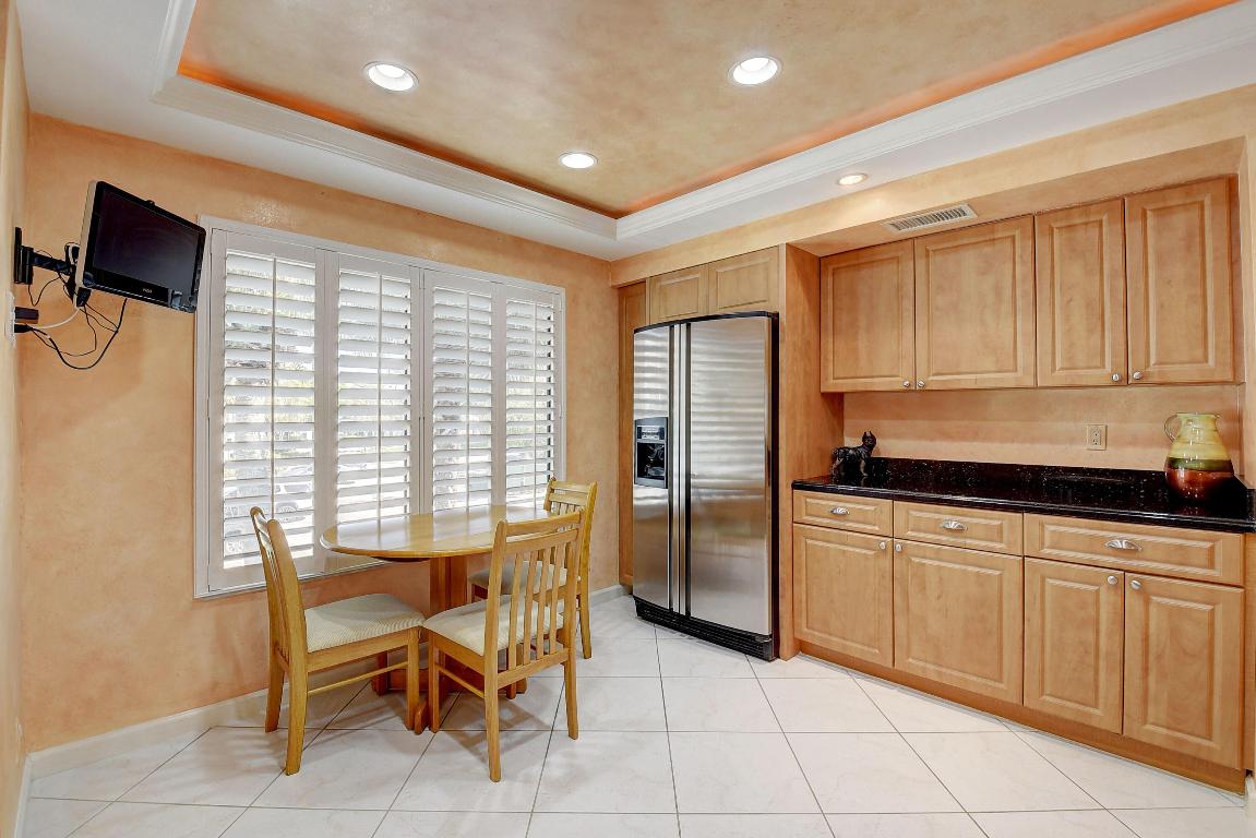 GLENEAGLES CONDO VI - Residential