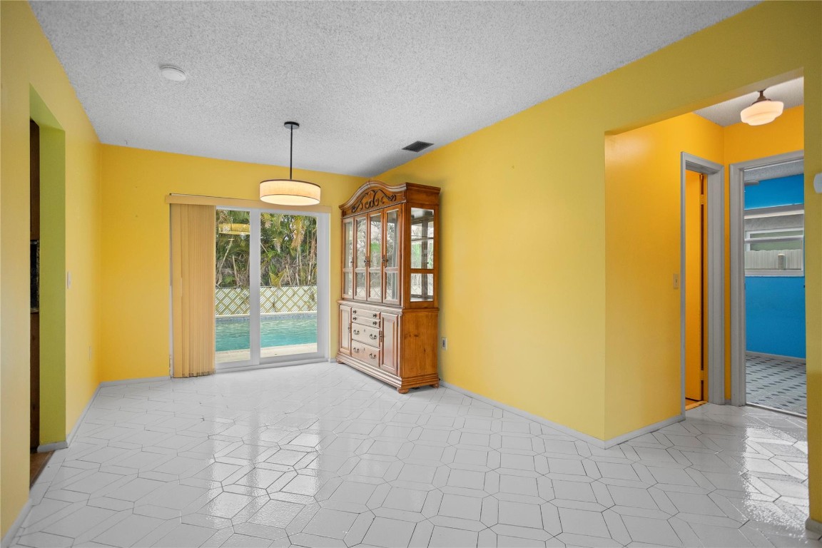 Sunrise Golf Village Sec - Residential