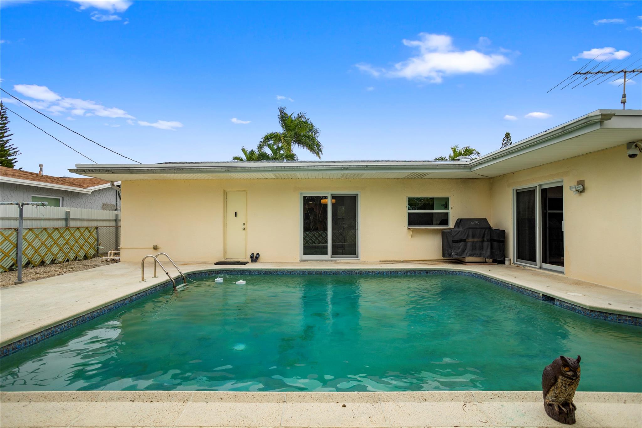 Sunrise Golf Village Sec - Residential