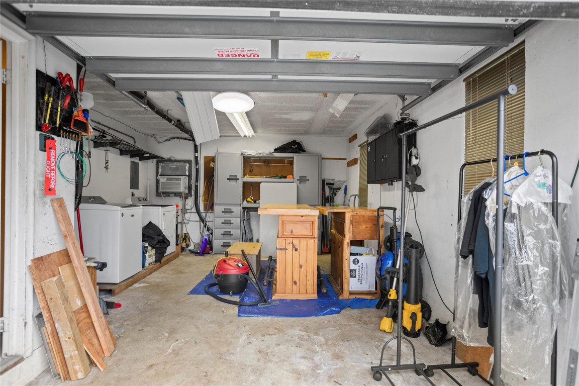 Sunrise Golf Village Sec - Residential