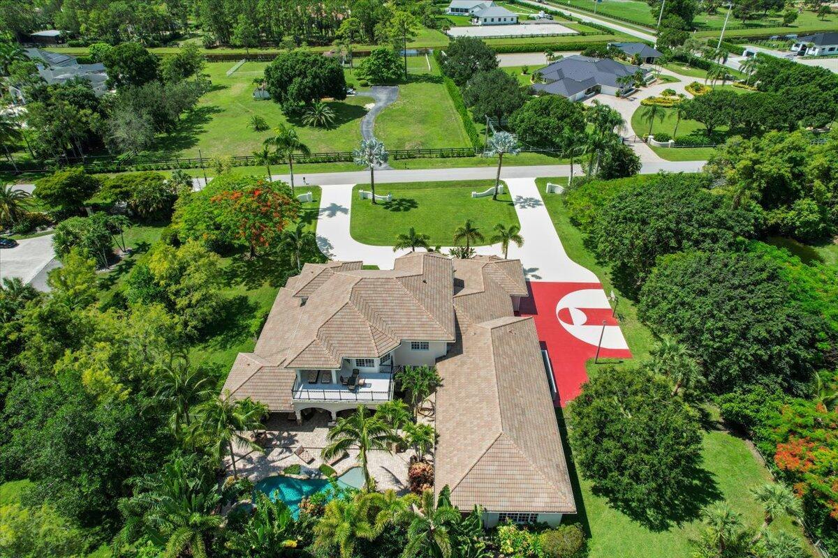 PADDOCK PARK 2 OF WELLING - Residential