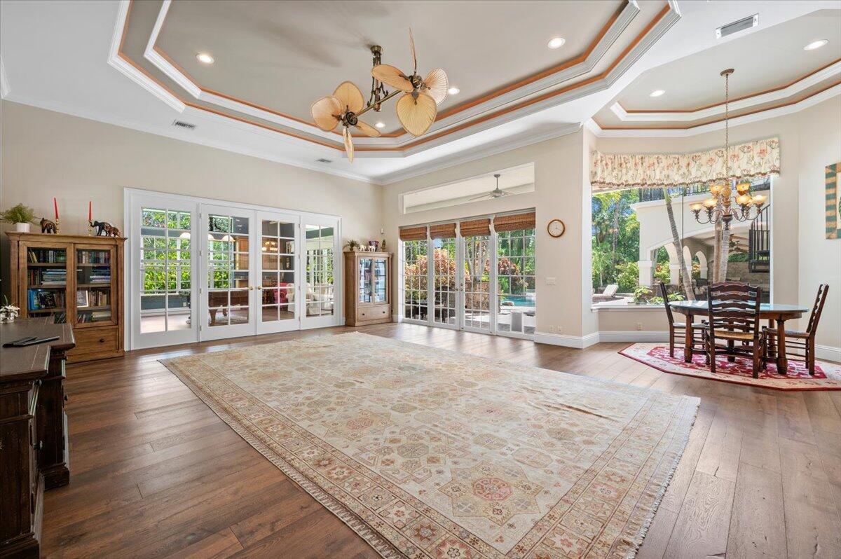 PADDOCK PARK 2 OF WELLING - Residential