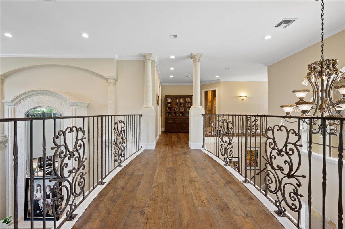 PADDOCK PARK 2 OF WELLING - Residential