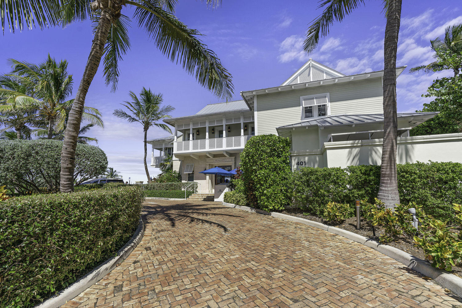 SEAGATE RESIDENCES CONDO - Residential