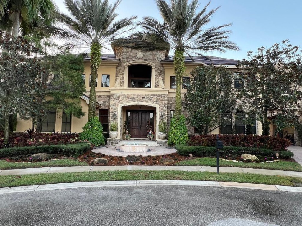 Versailles PUD - Residential