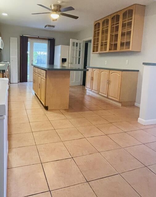 415 NW 7TH Court