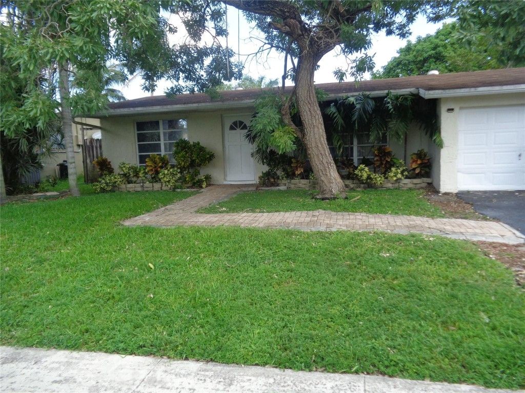 Photo of 2496 NW 98th Lane, Sunrise, FL 33322 (MLS # F10540672)