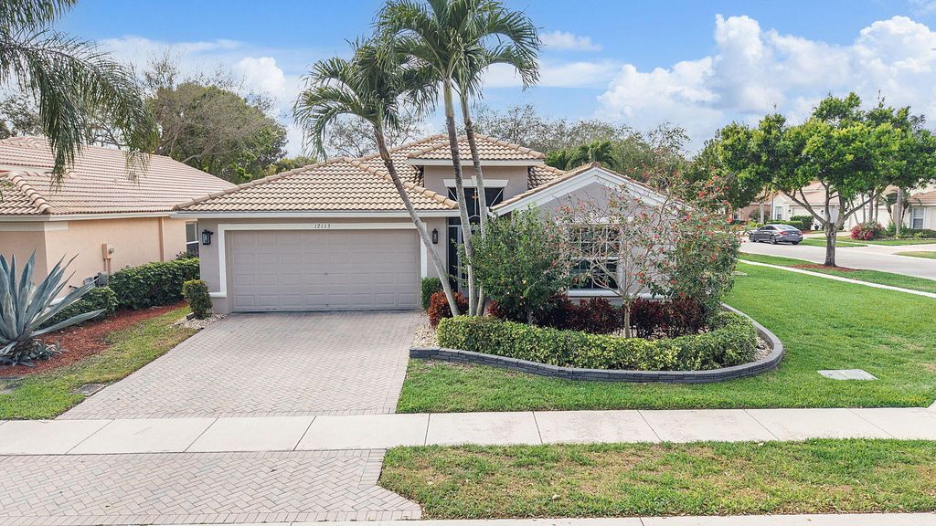Photo of 12113 La Vita Way, Boynton Beach, FL 33437 (MLS # R11169780)