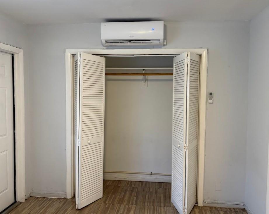 Hollywood Little Ranches - Residential Lease