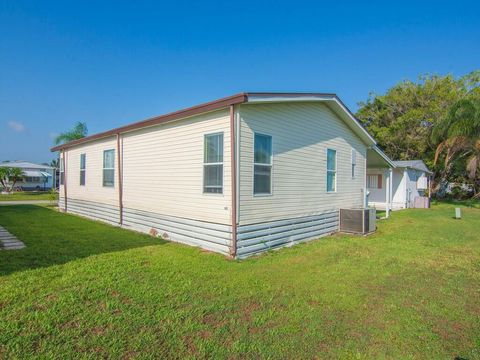 A home in Port St Lucie