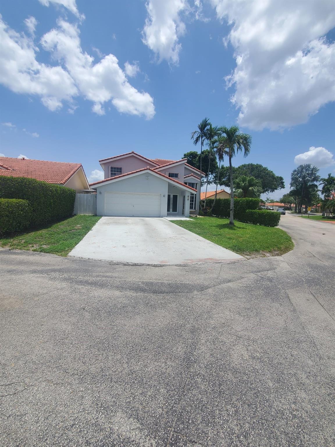 18868 NW 83rd Pl