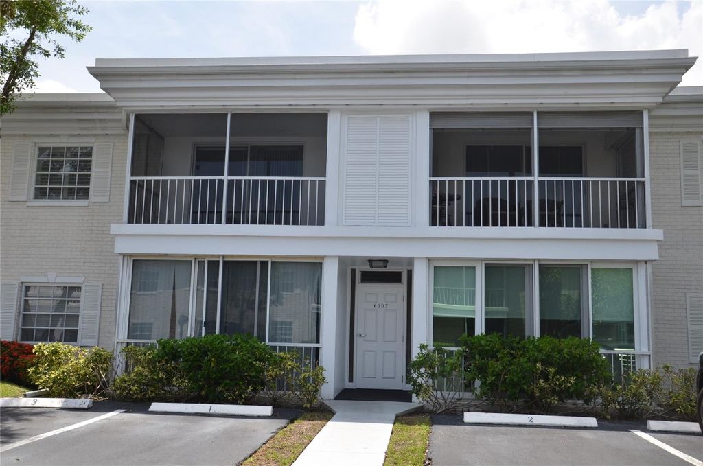 Photo of 6307 Bay Club Drive #3, Fort Lauderdale, FL 33308 (MLS # F10539457)