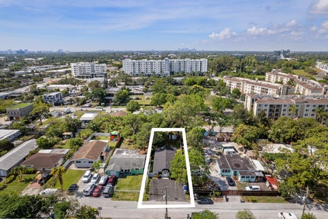 Tiny photo for 836 SW 13TH Court, Pompano Beach, FL 33060 (MLS # B26087418)