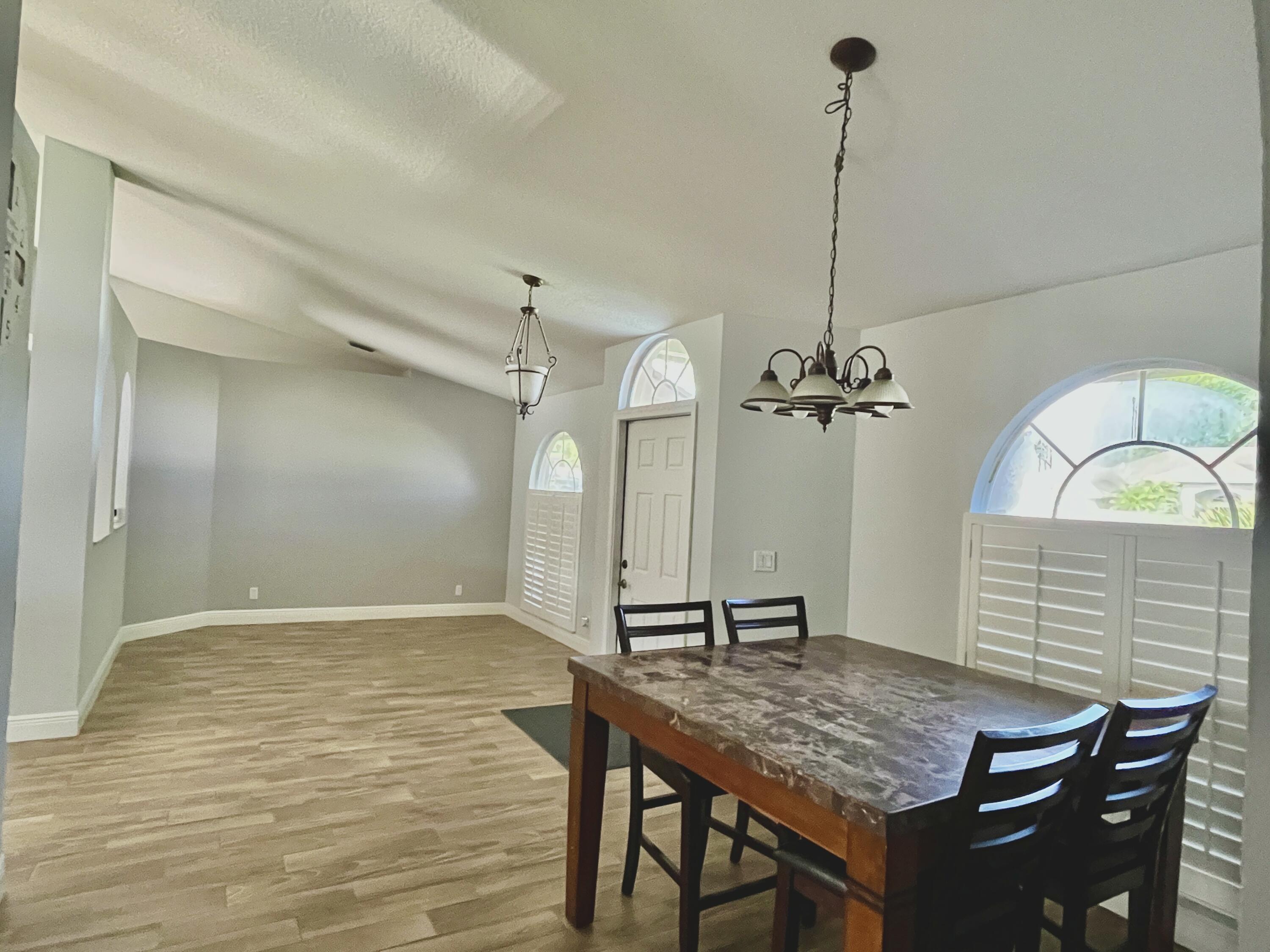 215 Monterey Way