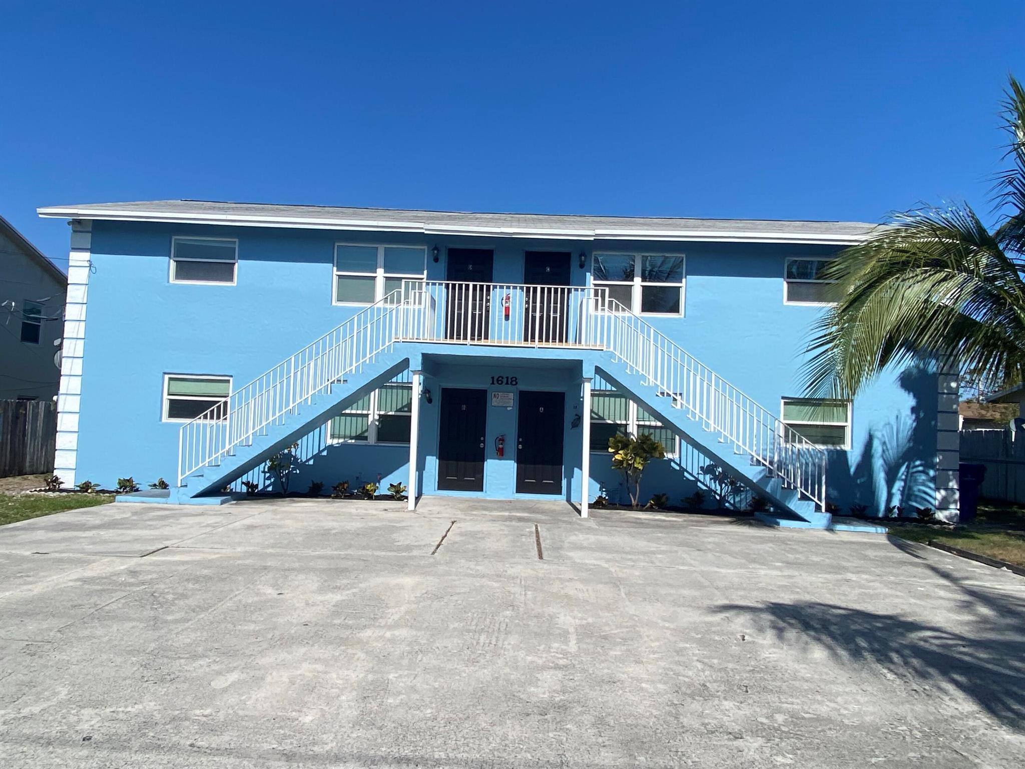 3/1 on the first floor of the building. Currently getting fresh paint and minor repairs. 2 parking spots per unit. Fenced in yard.