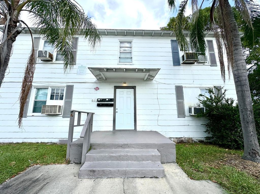 Photo of 605 33rd Street #5, West Palm Beach, FL 33407 (MLS # R11131162)