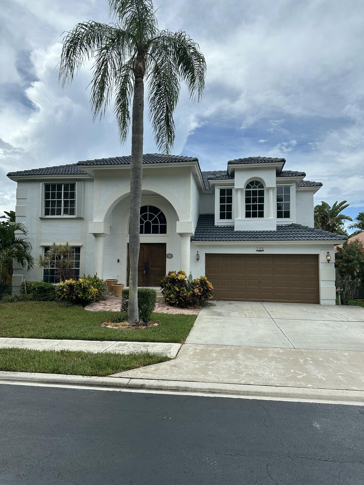 Wonderfully designed! Be the one to own a pristine 5BD / 3 BA home in one of Jupiter's best gated communities! Egret Cove is a small enclave of well maintained homes complete with community pool, great neighbors and a low HOA. Zoned for the TRIFECTA of fabulous schools. Situated on an oversized pie shaped lot, there are simply no sacrifices at this address! Generous open and fully fenced green spaces front and back. Stately approach and impressive double door entry open to a gracious traditional foyer. Gorgeous, real wood flooring in the perfect color tone leads your eye to other exciting spaces. Two large living rooms can host a crowd, two dining spaces and a show stopper kitchen with center island.