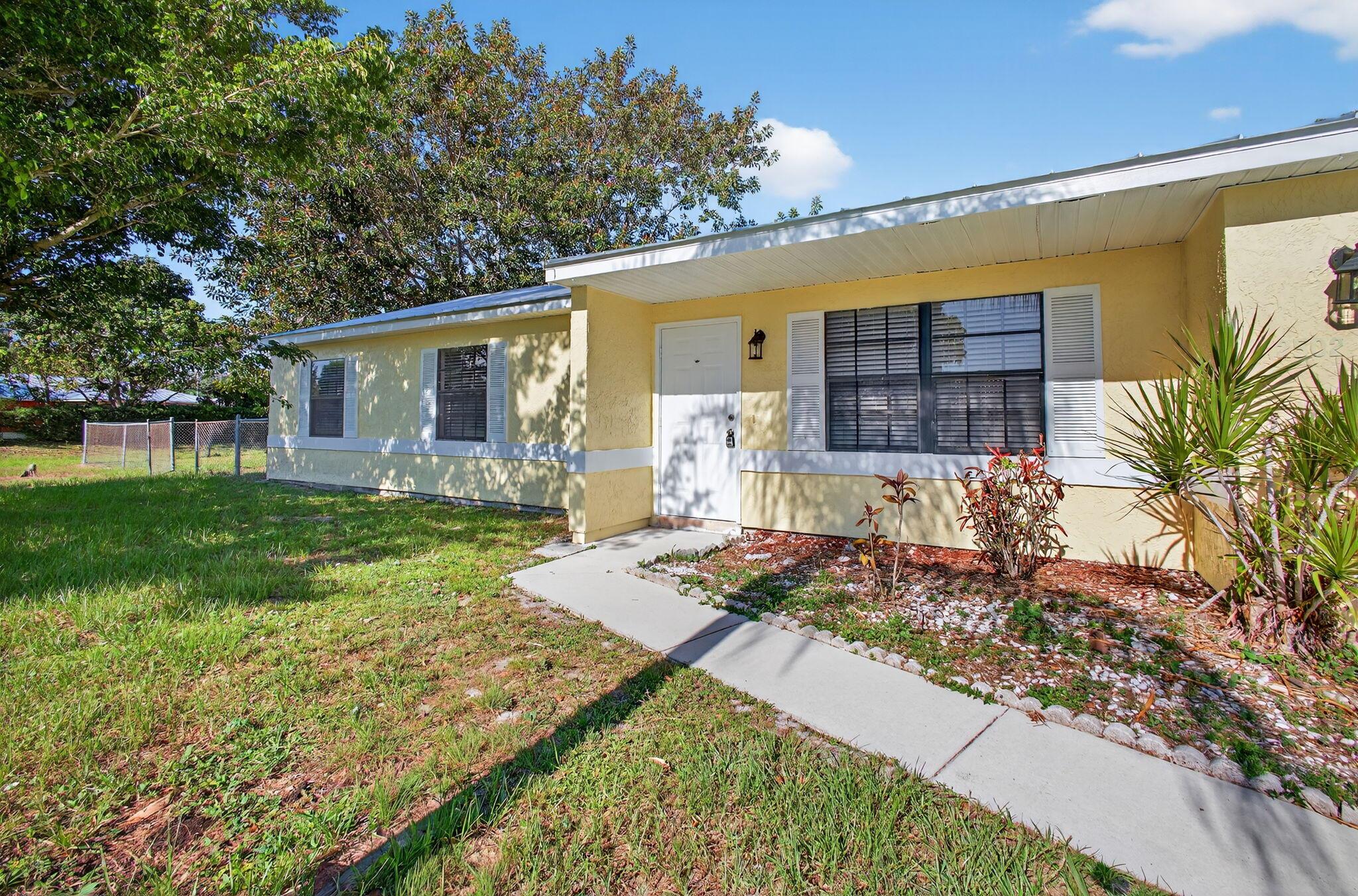PORT ST LUCIE SECTION 30 - Residential