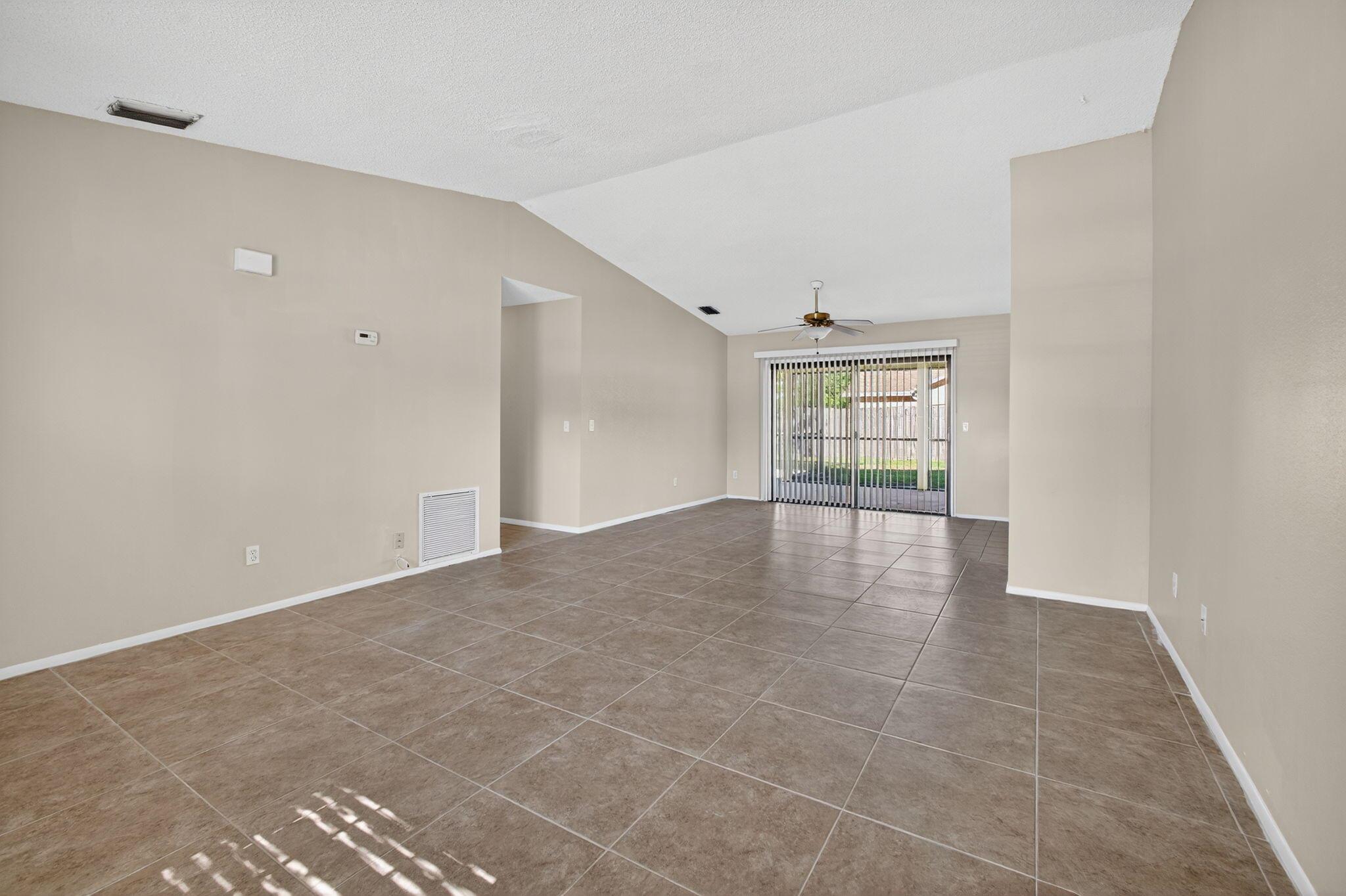 PORT ST LUCIE SECTION 30 - Residential