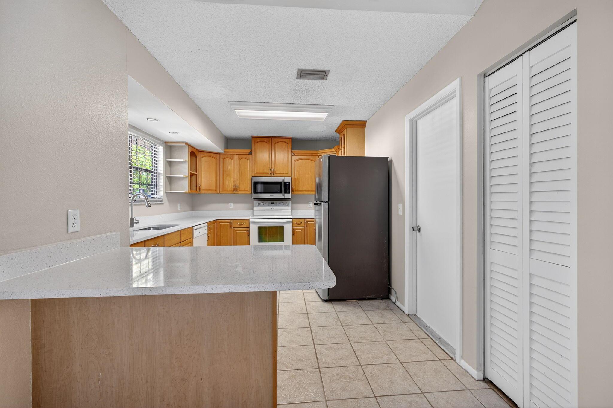 PORT ST LUCIE SECTION 30 - Residential