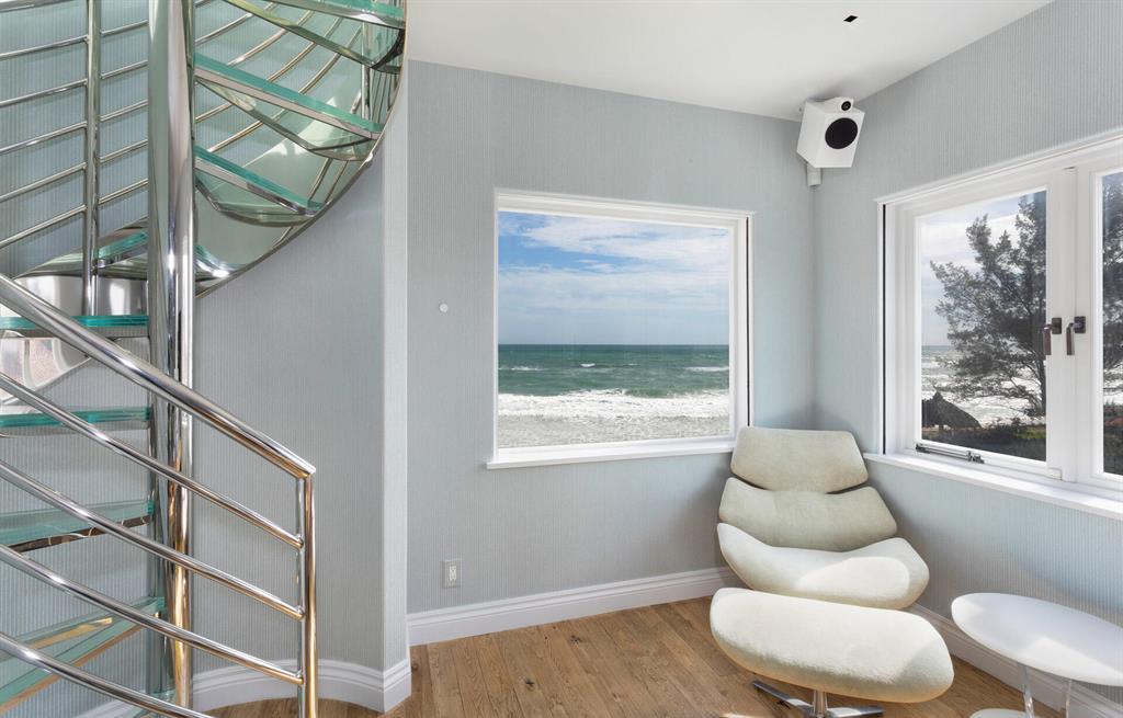 PALM BEACH SHORE ACRES - Residential