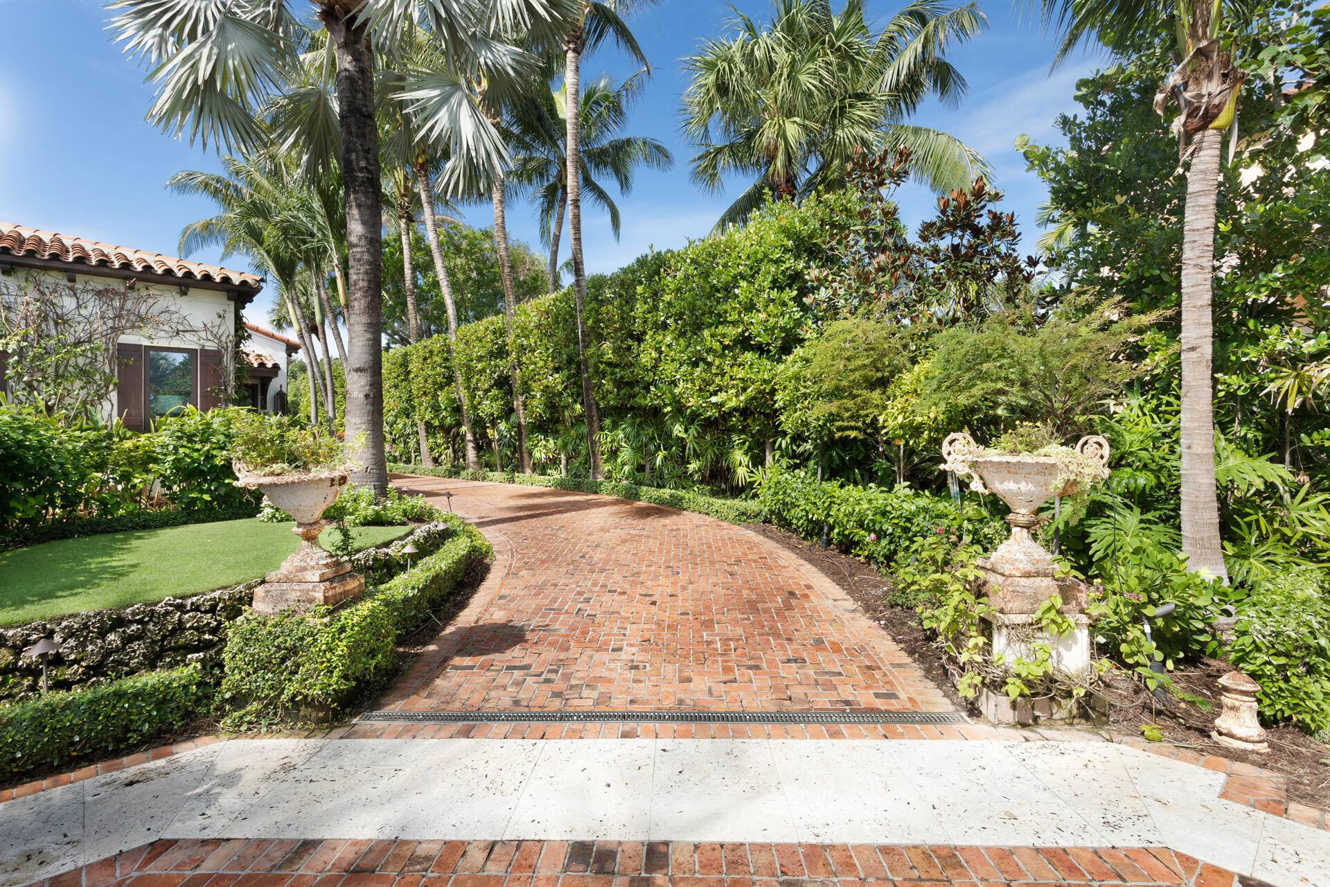 PALM BEACH SHORE ACRES - Residential
